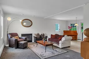 117 Bradley Ave, Haverhill, MA 01832 - Photo 5
