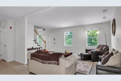 117 Bradley Ave, Haverhill, MA 01832 - Photo 7