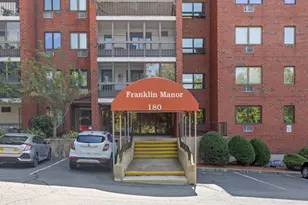 180 Green St, Melrose, MA 02176 - Photo 25