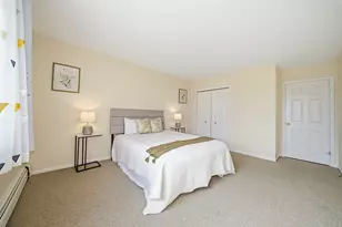 131 Coolidge Ave, Watertown, MA 02472 - Photo 9