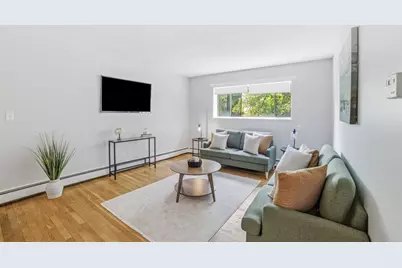 14 Riverside St #2-1, Watertown, MA 02472 - Photo 3