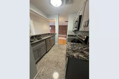 14 Washington St #3, Haverhill, MA 01832 - Photo 5