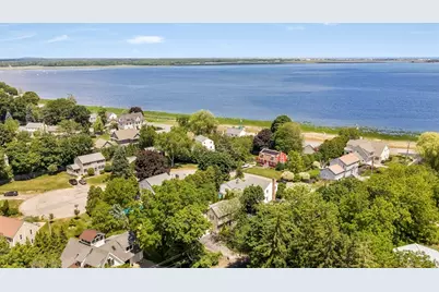 4 Ocean Ave, Newburyport, MA 01950 - Photo 35