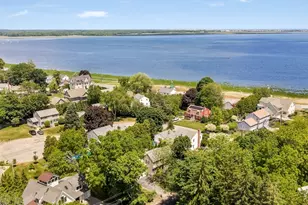 4 Ocean Ave, Newburyport, MA 01950 - Photo 35