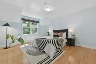 20 Pettee St, Newton, MA 02464 - Photo 15