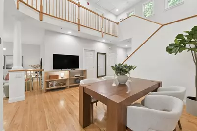 20 Pettee St #20, Newton, MA 02464 - Photo 3