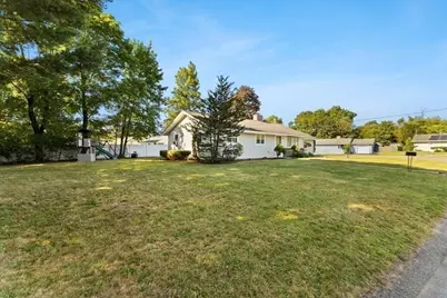 73 Oak Ridge Dr W, Brockton, MA 02301 - Photo 3