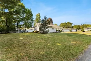 73 Oak Ridge Dr W, Brockton, MA 02301 - Photo 3