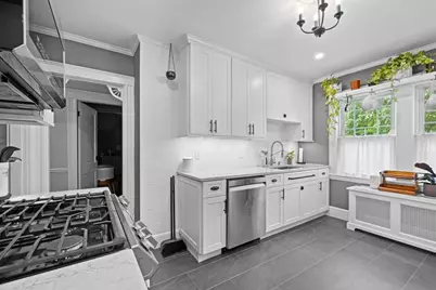 427-429 S Huntington Ave #1, Boston, MA 02130 - Photo 17