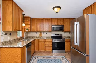 31 Pikes Hill Rd, Sterling, MA 01564 - Photo 9