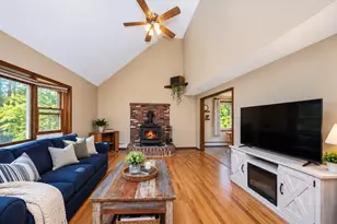 31 Pikes Hill Rd, Sterling, MA 01564 - Photo 17