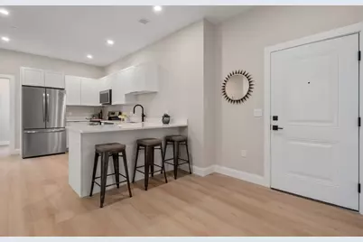 7 Cross St #201, Wilmington, MA 01887 - Photo 5