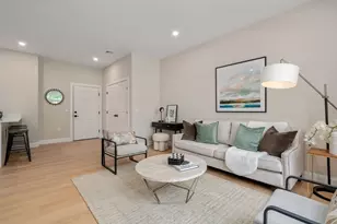 7 Cross St, Wilmington, MA 01887 - Photo 3