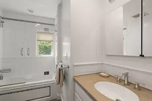 105 Randolph Ave, Milton, MA 02186 - Photo 19