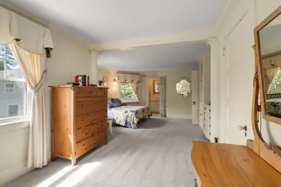 105 Randolph Ave, Milton, MA 02186 - Photo 15
