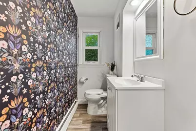 111 Mitchell Ave, Medford, MA 02155 - Photo 15