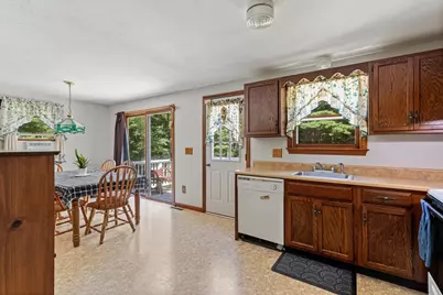 49 Forest St, Carver, MA 02330 - Photo 7