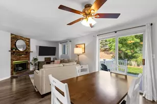 52 Liberty St, Plymouth, MA 02360 - Photo 9