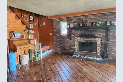 48 Captain Courtois Dr, Attleboro, MA 02703 - Photo 11