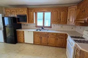 40 Englewood Ave, Everett, MA 02149 - Photo 3