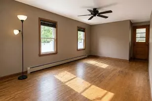 37 Mountview Dr, Clinton, MA 01510 - Photo 9