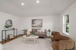220 Sycamore St, Watertown, MA 02472 - Photo 11