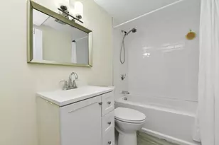 111 Maverick St, Boston, MA 02128 - Photo 17