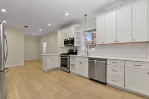 111 Maverick St, Boston, MA 02128 - Photo 5