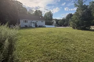 40 Poquanticut Ave, Easton, MA 02334 - Photo 7