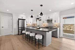660 Hildreth St, Dracut, MA 01826 - Photo 15