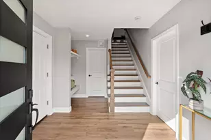 660 Hildreth St, Dracut, MA 01826 - Photo 5