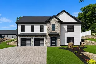 660 Hildreth St, Dracut, MA 01826 - Photo 1