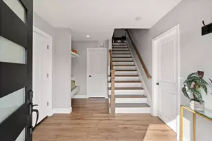 660 Hildreth St, Dracut, MA 01826 - Photo 5
