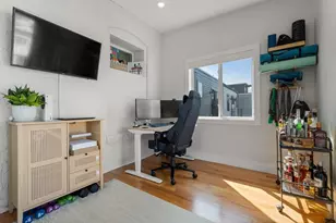 284 Sumner St, Boston, MA 02128 - Photo 19