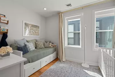 284 Sumner St #3, Boston, MA 02128 - Photo 25