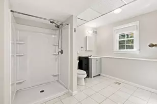 174 Bent St, Franklin, MA 02038 - Photo 31