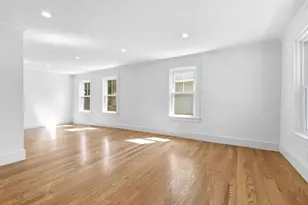 146A W Division St, Braintree, MA 02184 - Photo 3