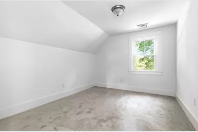 146A W Division St, Braintree, MA 02184 - Photo 17