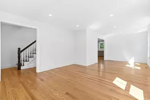 146A W Division St, Braintree, MA 02184 - Photo 5