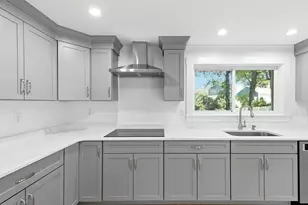 146A W Division St, Braintree, MA 02184 - Photo 1