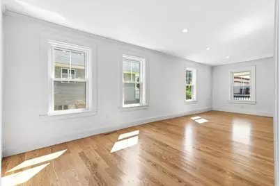 146A W Division St, Braintree, MA 02184 - Photo 7