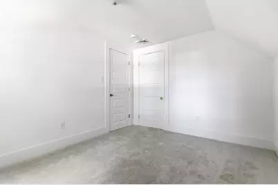 146A W Division St, Braintree, MA 02184 - Photo 21
