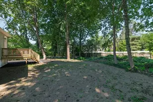 146A W Division St, Braintree, MA 02184 - Photo 31