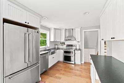 118 Horseneck Rd, Dartmouth, MA 02748 - Photo 11