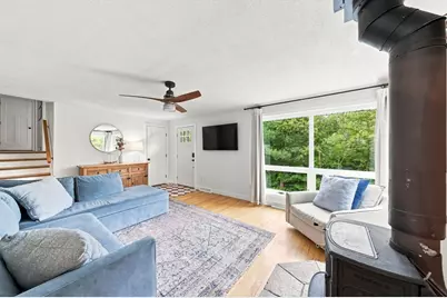 118 Horseneck Rd, Dartmouth, MA 02748 - Photo 9