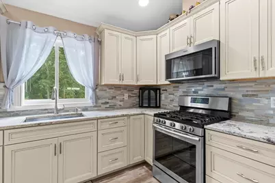 2 Cutter Ln, Dartmouth, MA 02748 - Photo 17