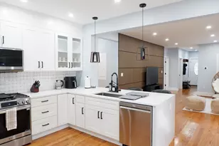 11 Ashmont St, Boston, MA 02124 - Photo 3