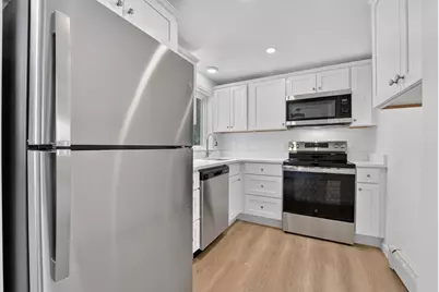 201 Bishop Drive #201, Framingham, MA 01702 - Photo 9