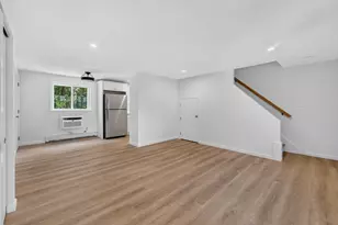 201 Bishop Dr, Framingham, MA 01702 - Photo 3