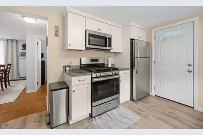 10 Margerie St, Plymouth, MA 02360 - Photo 7